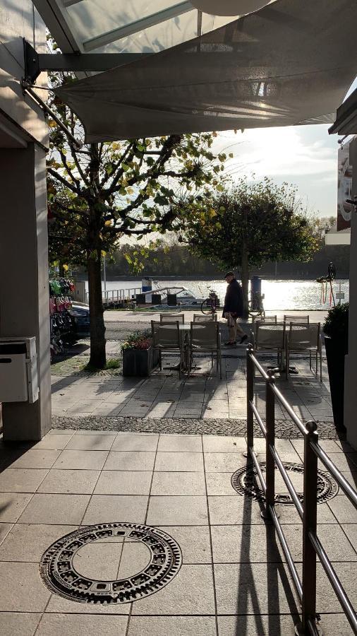 Ferienwohnung Am Traveufer Lubeca Exterior foto